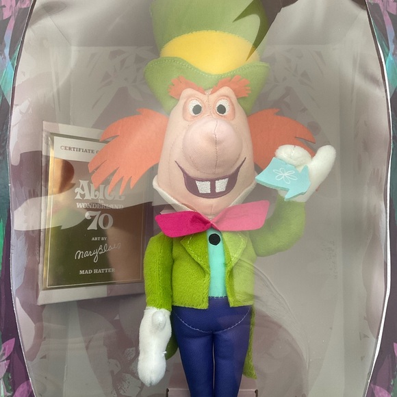Disney D23 Alice in Wonderland plush by Mary Blair Exclusive  MAD HATTER - Picture 3 of 7